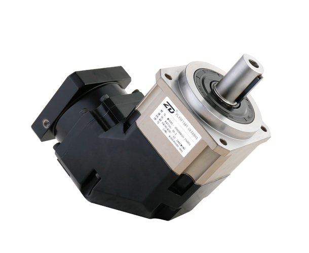 问鼎娱乐电机|精密行星减速器在高端制造领域的重要性与发展趋势